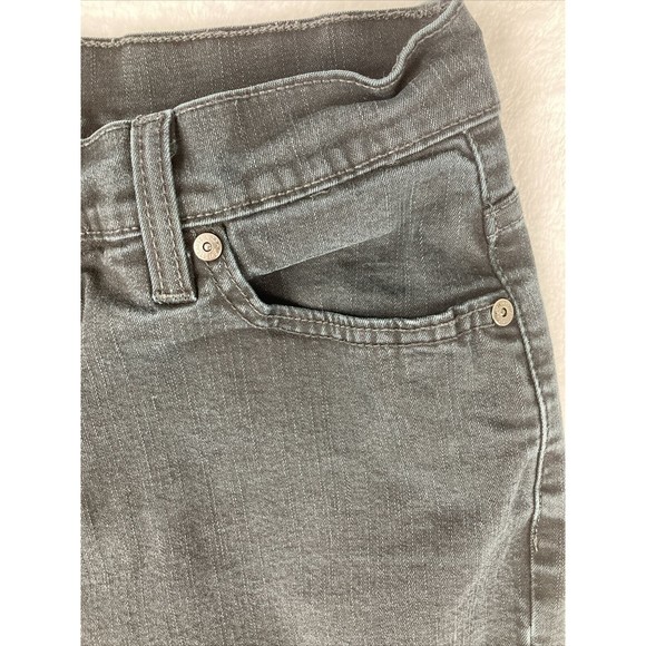 Levi's Boot Cut 512 Perfectly Slimming Womens Jeans Black Size 12 Short - Picture 4 of 16